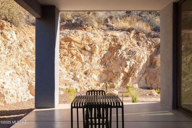 3700 W T Bench Bar Way, Marana, AZ 85658