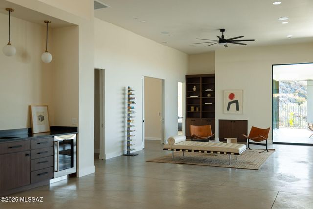 3700 W T Bench Bar Way, Marana, AZ 85658