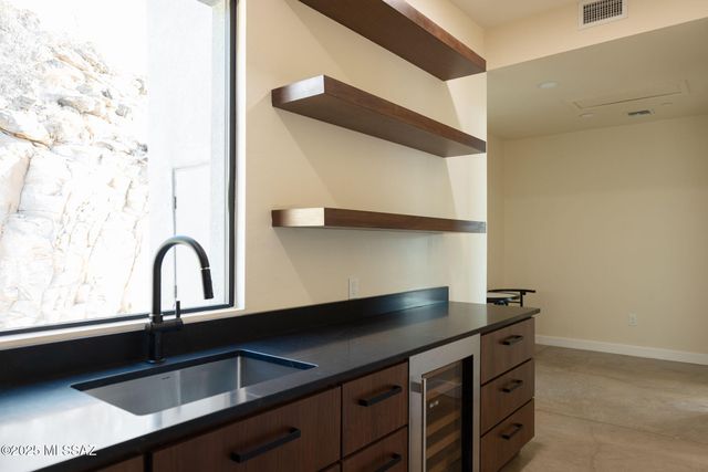 3700 W T Bench Bar Way, Marana, AZ 85658