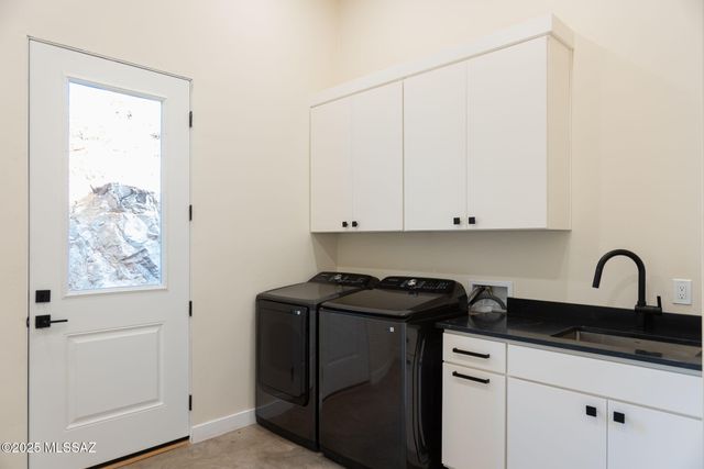 3700 W T Bench Bar Way, Marana, AZ 85658