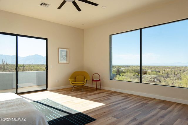 3700 W T Bench Bar Way, Marana, AZ 85658