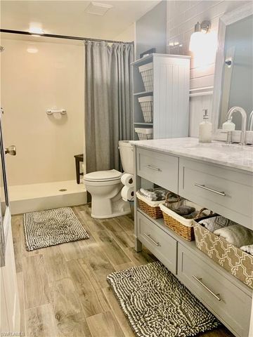 157 Wading Bird CIR K104, Naples, FL 34110