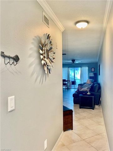 157 Wading Bird CIR K104, Naples, FL 34110