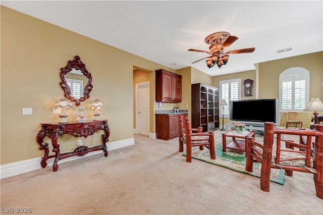 218 Crooked Putter Drive, Las Vegas, NV 89148