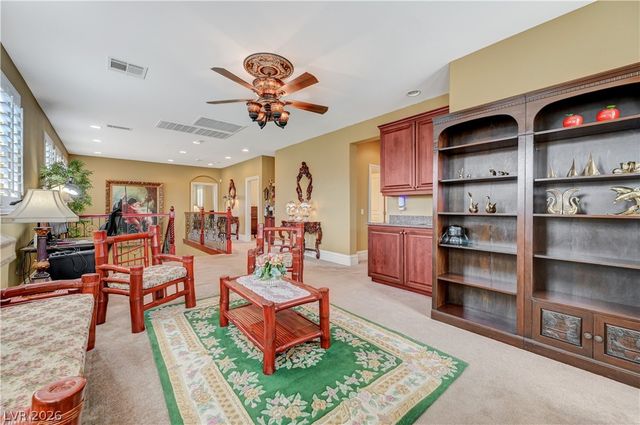 218 Crooked Putter Drive, Las Vegas, NV 89148