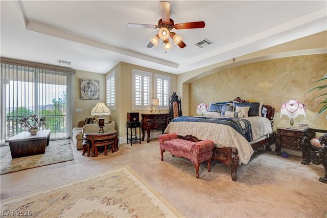 218 Crooked Putter Drive, Las Vegas, NV 89148