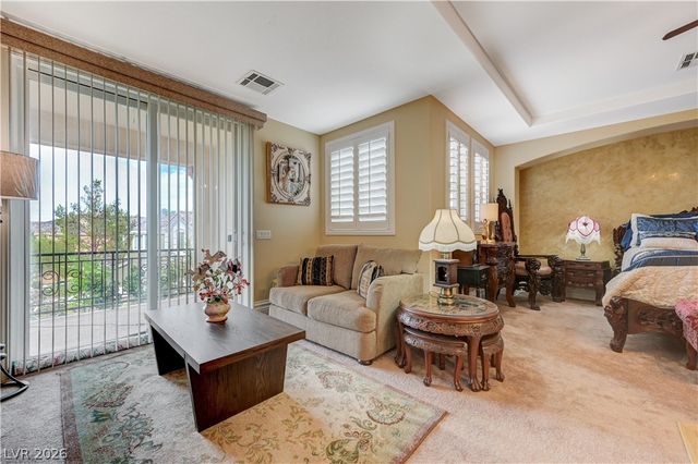 218 Crooked Putter Drive, Las Vegas, NV 89148