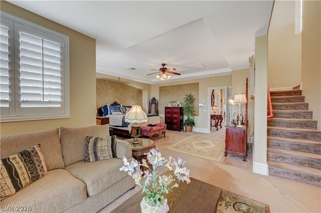 218 Crooked Putter Drive, Las Vegas, NV 89148