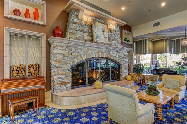 218 Crooked Putter Drive, Las Vegas, NV 89148