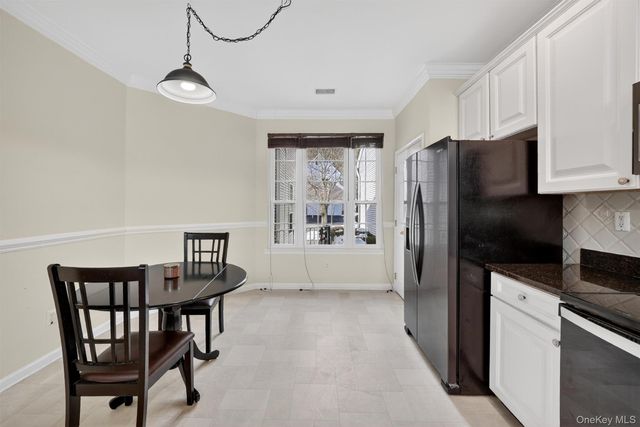 214 Woodlands Drive, Tuxedo Park, NY 10987