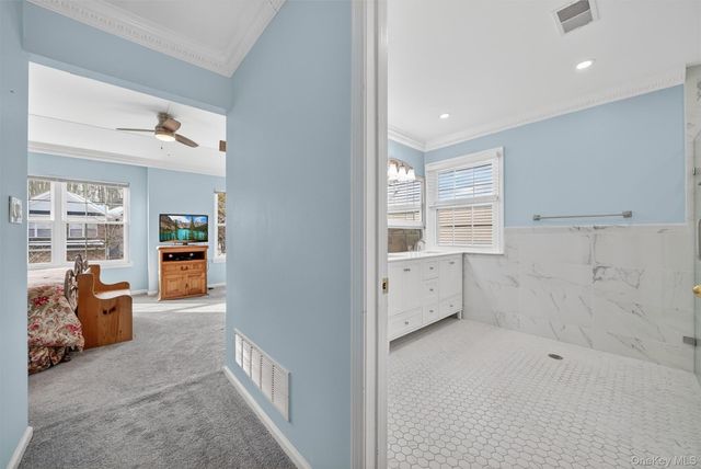 214 Woodlands Drive, Tuxedo Park, NY 10987