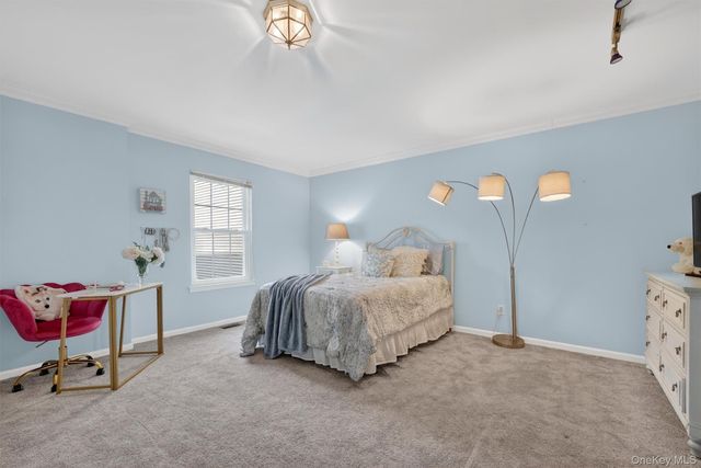 214 Woodlands Drive, Tuxedo Park, NY 10987