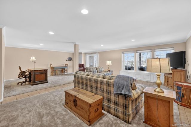 214 Woodlands Drive, Tuxedo Park, NY 10987