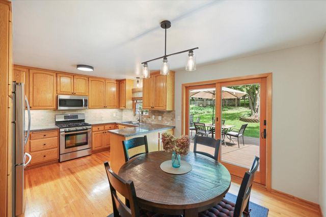 13529 Bellevue Drive, Minnetonka, MN 55345