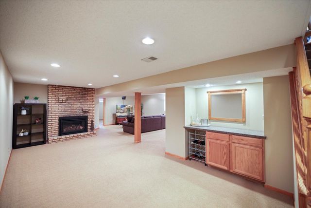 13529 Bellevue Drive, Minnetonka, MN 55345