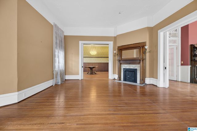214 SOUTH STREET E, Talladega, AL 35160