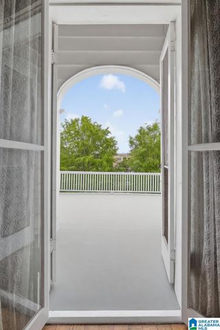 214 SOUTH STREET E, Talladega, AL 35160