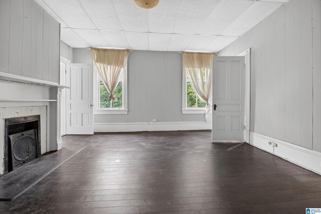 214 SOUTH STREET E, Talladega, AL 35160