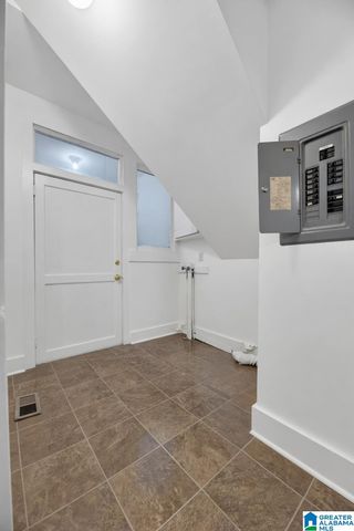214 SOUTH STREET E, Talladega, AL 35160