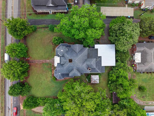 214 SOUTH STREET E, Talladega, AL 35160