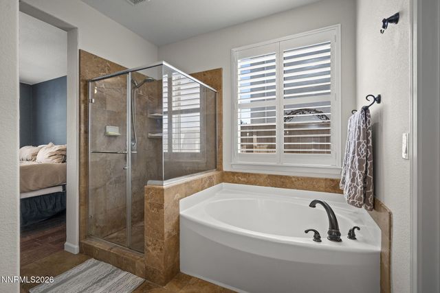 10639 Fire Poppy Circle, Reno, NV 89521