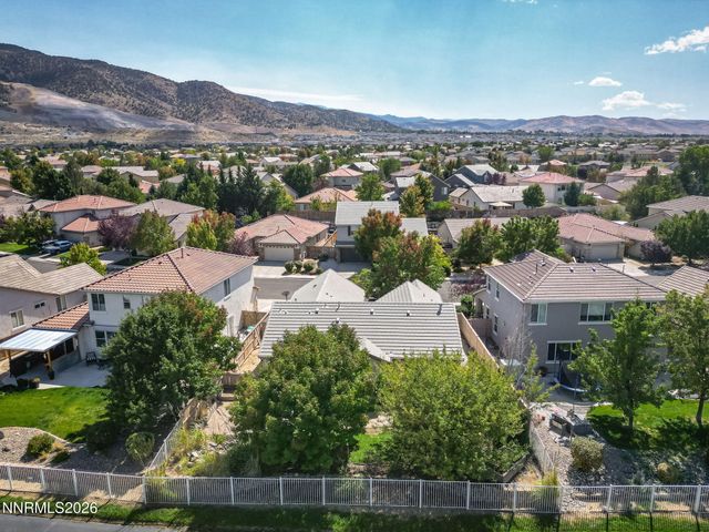 10639 Fire Poppy Circle, Reno, NV 89521