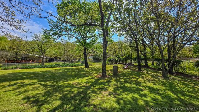 107152 S 4135 Road, Checotah, OK 74426
