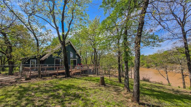 107152 S 4135 Road, Checotah, OK 74426
