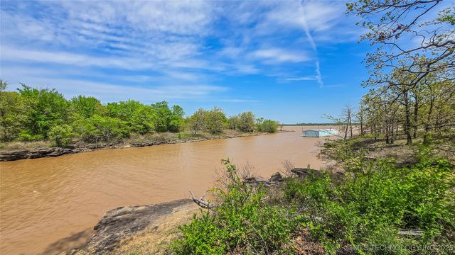 107152 S 4135 Road, Checotah, OK 74426