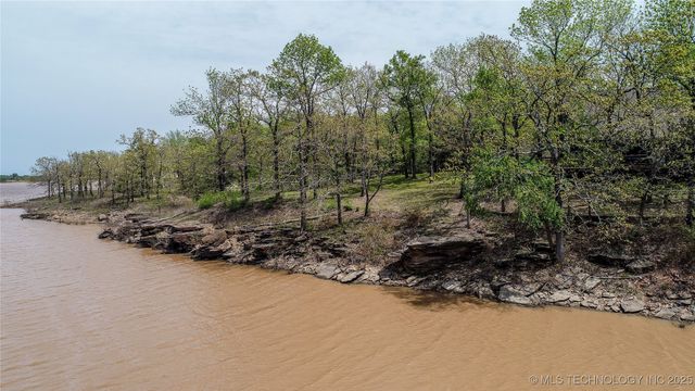 107152 S 4135 Road, Checotah, OK 74426