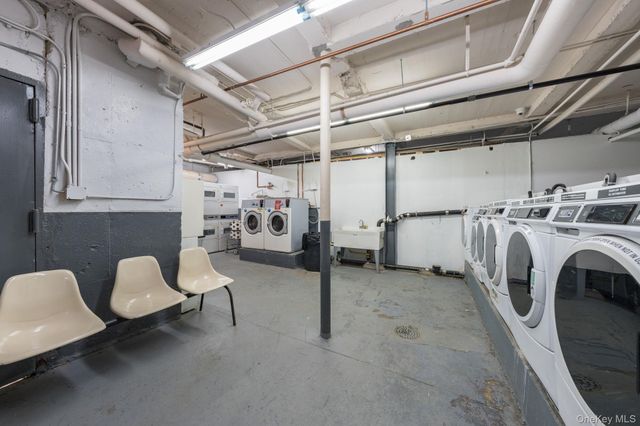 73-20 Austin Street 1E, Forest Hills, NY 11375