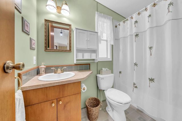 17255 NW 272nd Street, Okeechobee, FL 34972