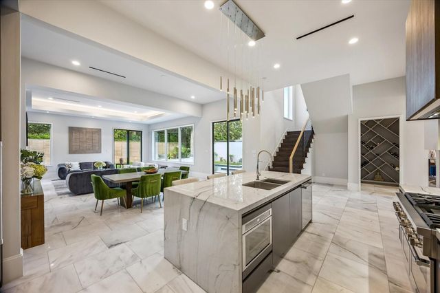 3307 Sackett Street, Houston, TX 77098