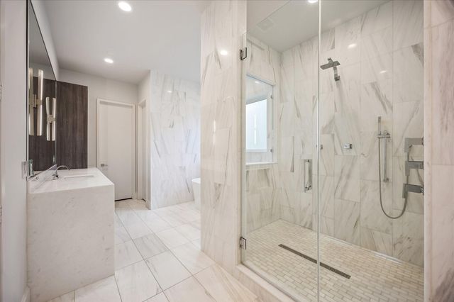 3307 Sackett Street, Houston, TX 77098
