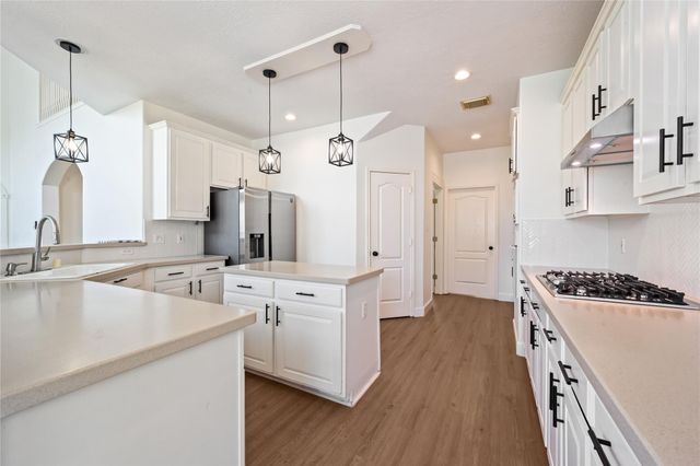 17314 Laguna Trail Drive, Houston, TX 77095