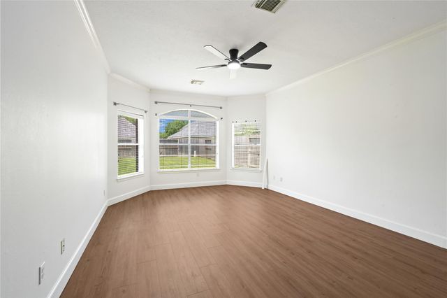 17314 Laguna Trail Drive, Houston, TX 77095