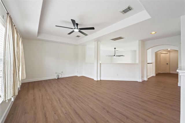 17314 Laguna Trail Drive, Houston, TX 77095