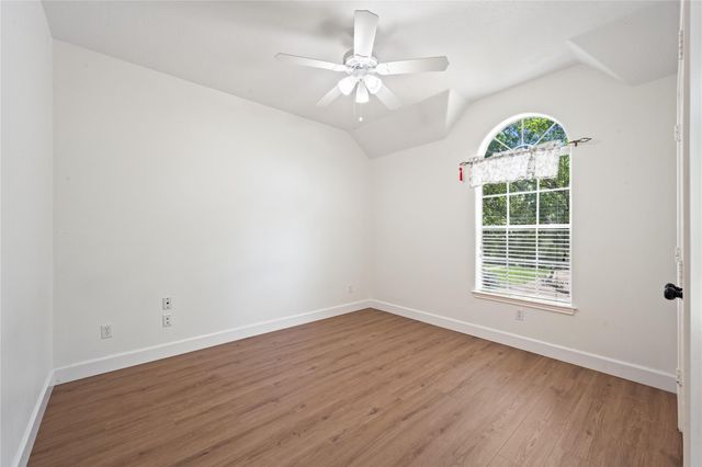 17314 Laguna Trail Drive, Houston, TX 77095