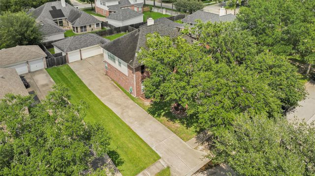 17314 Laguna Trail Drive, Houston, TX 77095