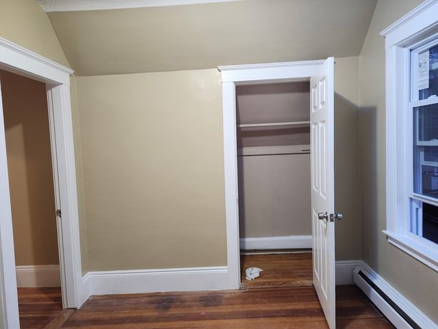 53 Groveland St, Lynn, MA 01902