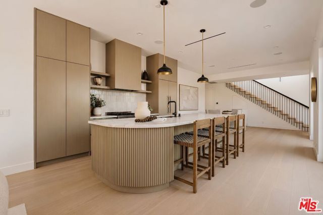 12906 Rubens Avenue, Los Angeles, CA 90066