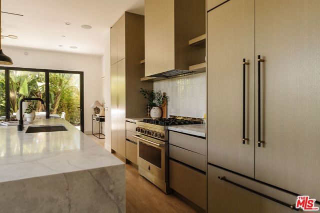 12906 Rubens Avenue, Los Angeles, CA 90066