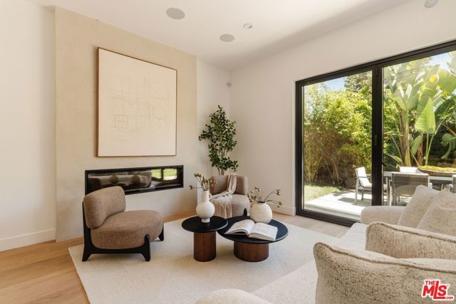 12906 Rubens Avenue, Los Angeles, CA 90066
