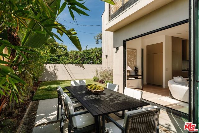 12906 Rubens Avenue, Los Angeles, CA 90066
