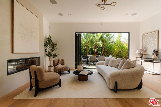12906 Rubens Avenue, Los Angeles, CA 90066