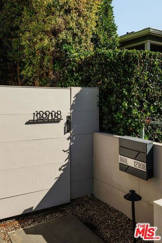 12906 Rubens Avenue, Los Angeles, CA 90066