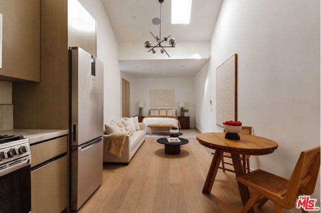 12906 Rubens Avenue, Los Angeles, CA 90066