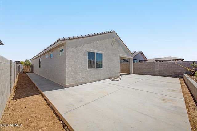 17865 W DALEY Lane, Surprise, AZ 85387