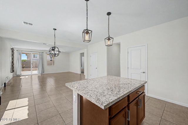 17865 W DALEY Lane, Surprise, AZ 85387