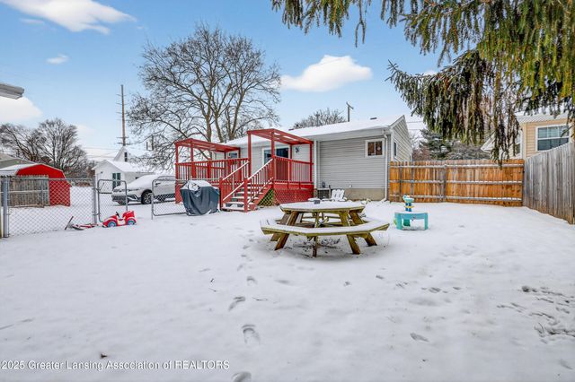 602 High Street, Charlotte, MI 48813